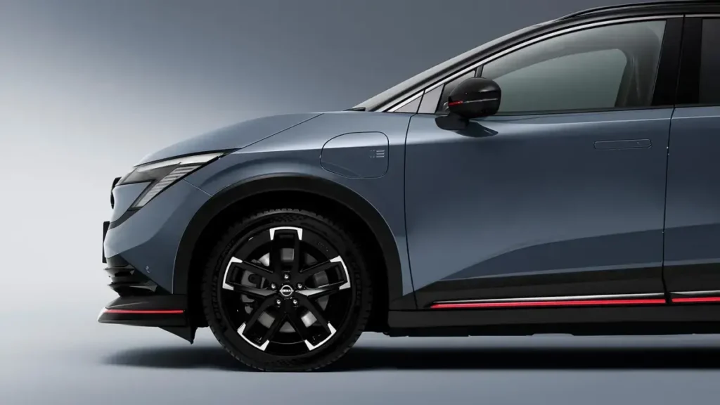 Nissan LEAF NISMO 2026